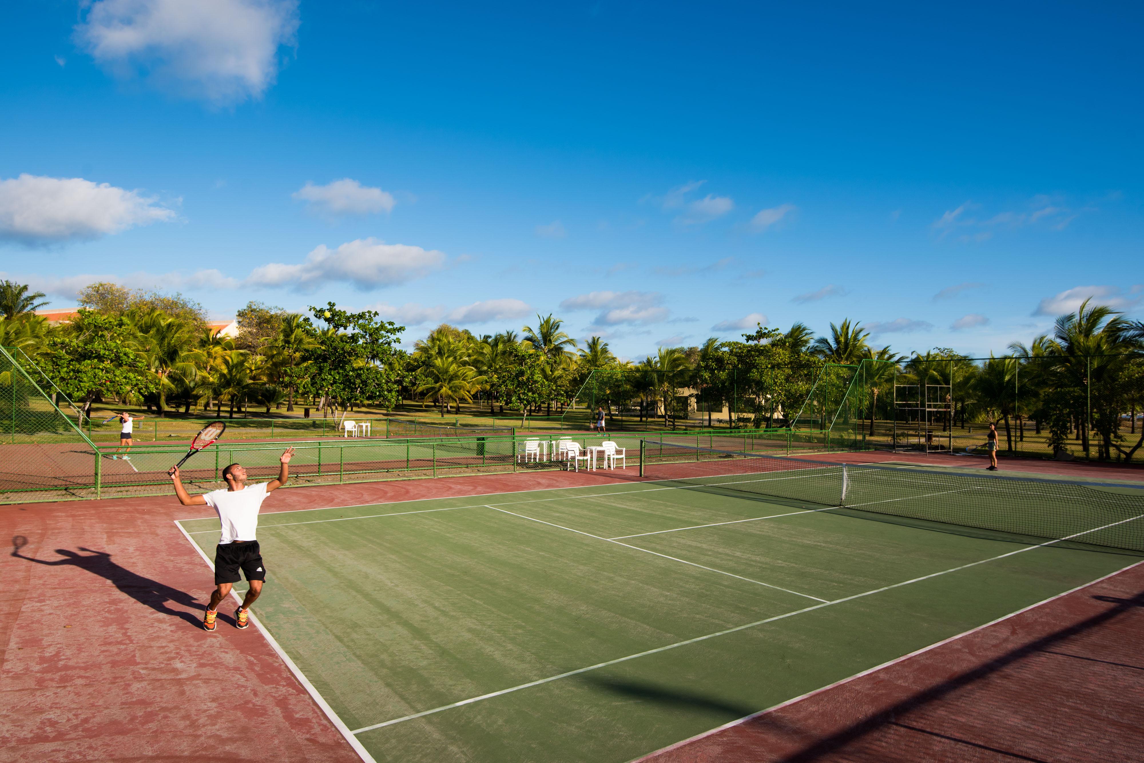 Vila Gale Cabo Cabo de Santo Agostinho Εξωτερικό φωτογραφία Tennis courts at the Boca Raton Resort