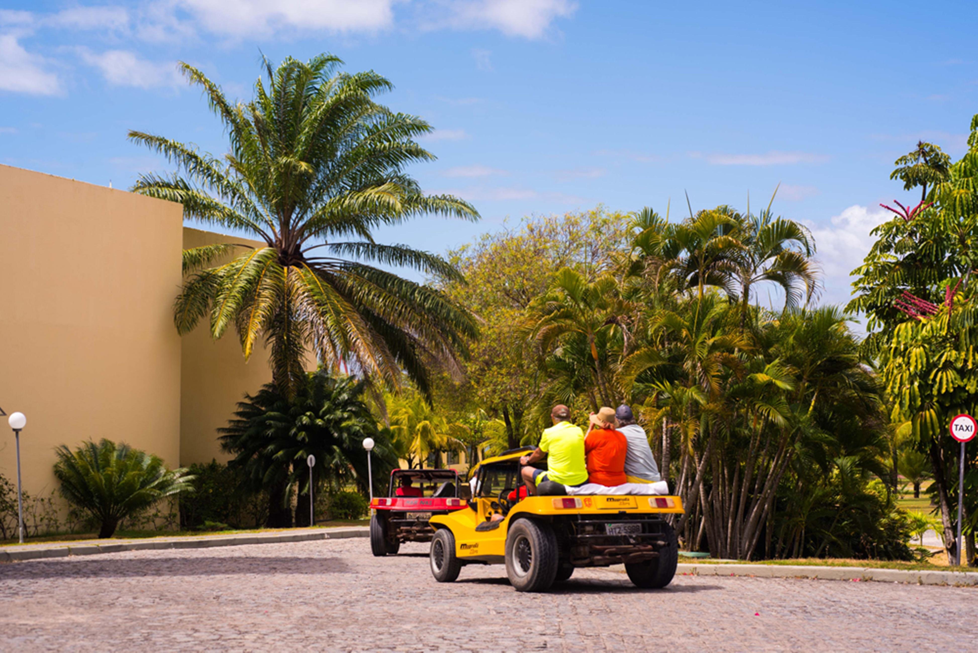 Vila Gale Cabo Cabo de Santo Agostinho Εξωτερικό φωτογραφία Golf carts in Playa del Carmen